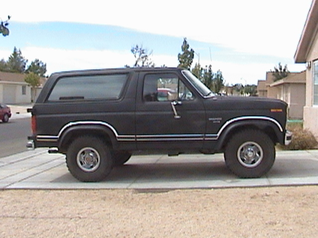 1986 Ford Bronco “BroncoRail”
