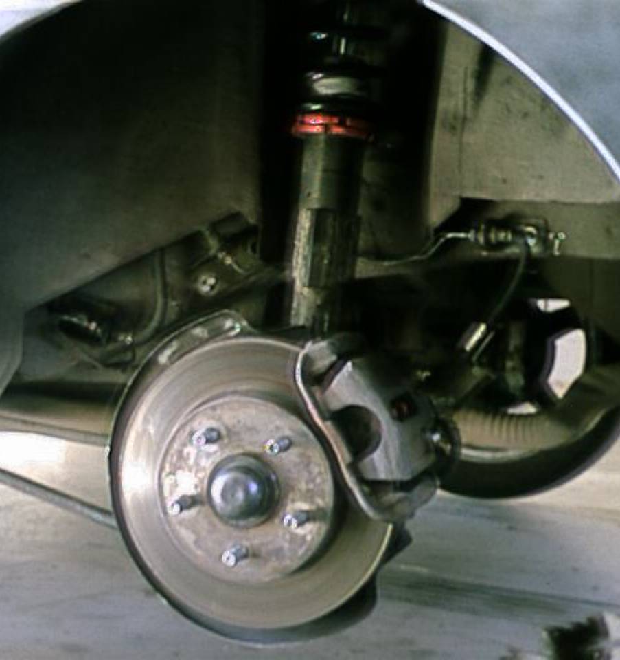 Yea a set of rear SHO brakes in now, this thing can stop on a dime and then give you change... best part there was no cutting or welding just a simple spindle and hub bolt on, anyone can do this...