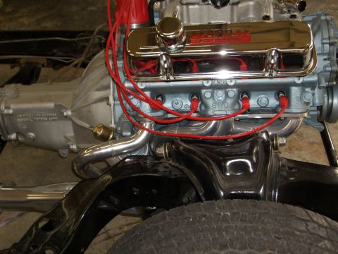 1967 Pontiac GTO - The engine block is stamped with '670', indicating a 1967 Pontiac GTO engine.