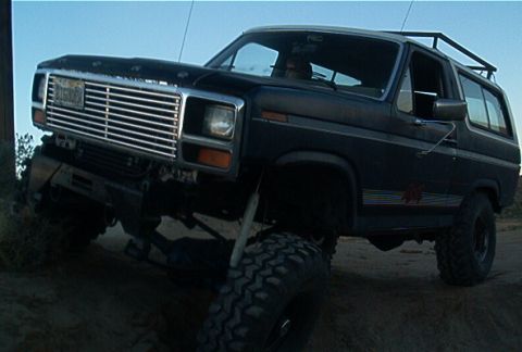 1986 Ford Bronco - This modified Ford Bronco appears to be from the early 1980s, not 1986.