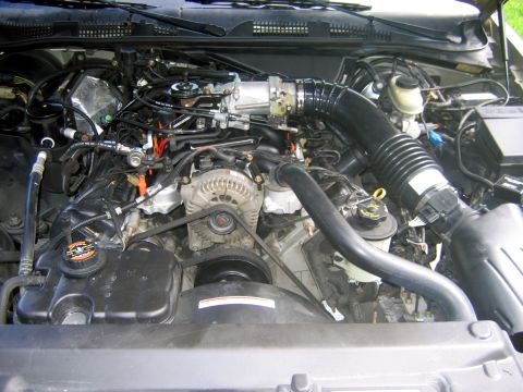 2000 Ford Crown Victoria - PI intake manifold installled.
