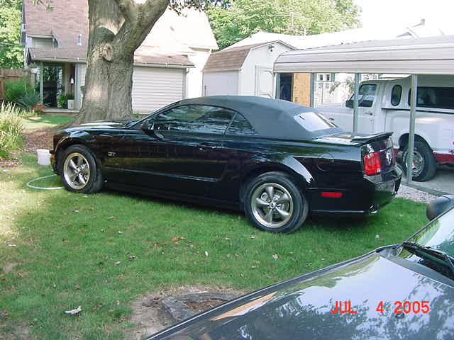 2005 Ford Mustang