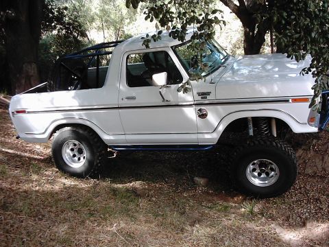 1978 Ford Bronco - This modified 1978 Ford Bronco sits high on its suspension, ready for off-road adventures.