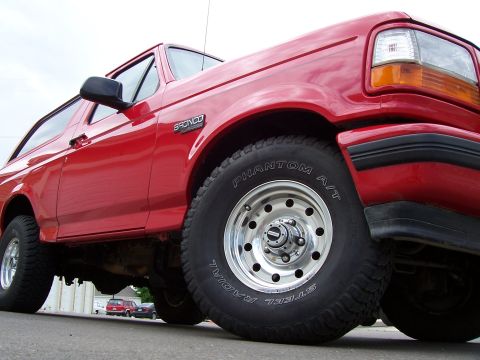 1996 Ford Bronco photo