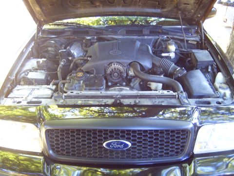 1998 Ford Crown Victoria photo
