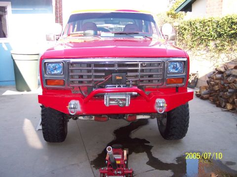 1985 Ford Bronco - step 1: place vehicle on jack stands.