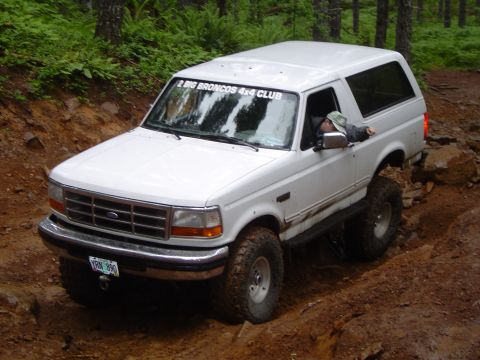 1989 Ford Bronco - Alvie on our first run of the weekend...Firebreak 5
