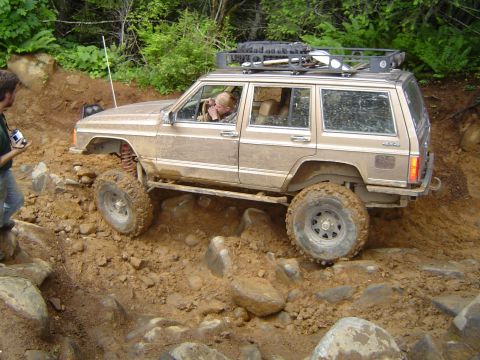 1989 Ford Bronco - Cherokee made it look easy