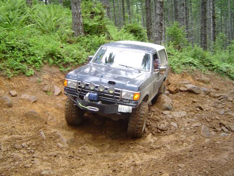 1989 Ford Bronco - Firebreak 5 on Sunday afternoon