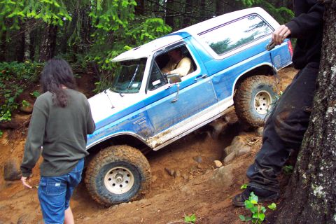 1996 Ford Bronco - Mini-Rubicon, Todd Tim guiding Todd down Mini-Rubicon (7/9/2005)
