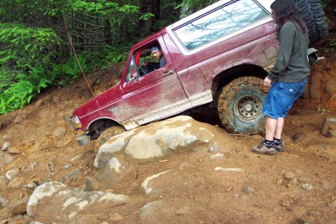 1996 Ford Bronco - Mini-Rubicon, Carey Tim guiding Carey down Mini-Rubicon (7/9/2005)