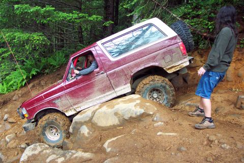 1996 Ford Bronco - Mini-Rubicon, Carey Tim guiding Carey down Mini-Rubicon (7/9/2005)