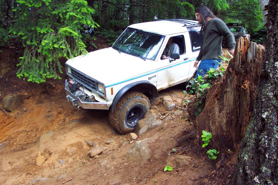 Mini-Rubicon, Erik
Tim guiding Erik down Mini-Rubicon
(7/9/2005)