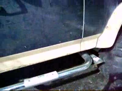 1986 Ford Bronco - My truck warming up...a little distorted...my camera is really meant for stills....