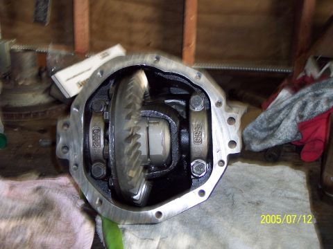 1985 Ford Bronco - front view of carrier back in housing.