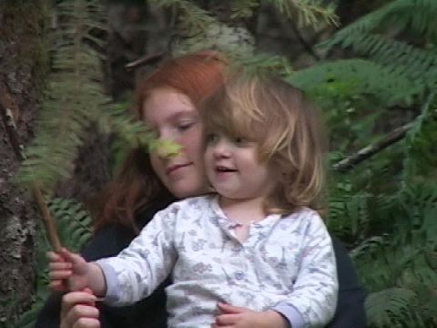 1996 Ford Bronco - Keeping entertained while the group plays on Mini-Rubicon. The little one is Monica and the redhead is Michayla. (7/9/2005)
