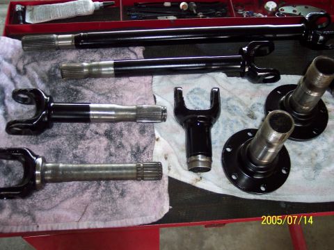1985 Ford Bronco - drive axles all clean and repainted.