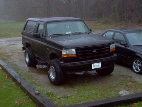 1996 Ford Bronco photo