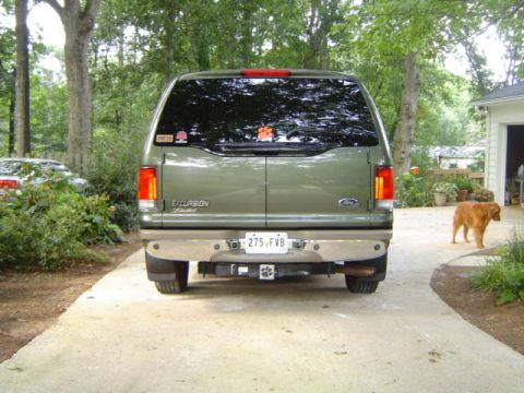 2001 Ford Excursion photo