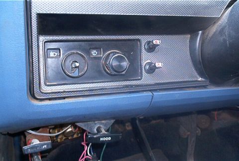 1986 Ford Bronco - switches for line locks