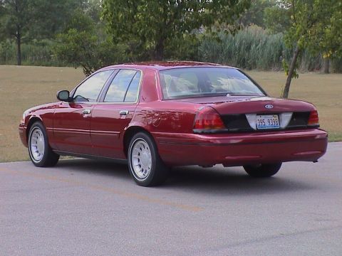 2000 Ford Crown Victoria - July 17, 2005 - 04