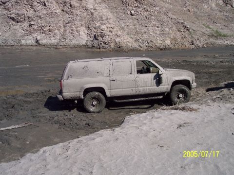 1985 Ford Bronco - another one that was left over night.