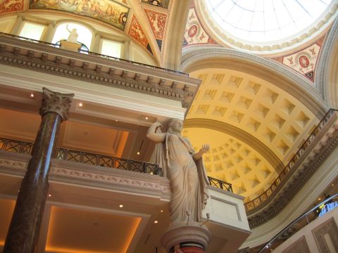 2003 BMW Z4 - Interior view of a grand building classical statues and a domed ceiling with intricate detailing. The SuperMotors logo is visible in the lo…