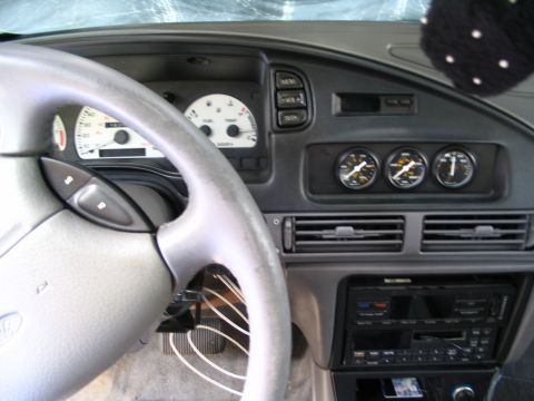 1993 Ford Taurus - Installed Gauges