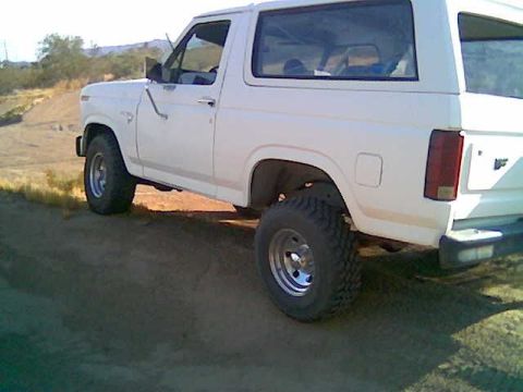 1980 Ford Bronco - all stock but i gotta little flex (this is other side of 1st pic)