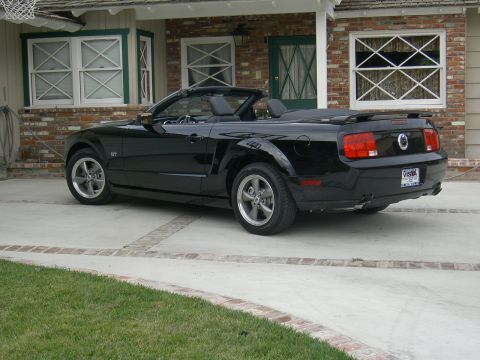 2005 Ford Mustang