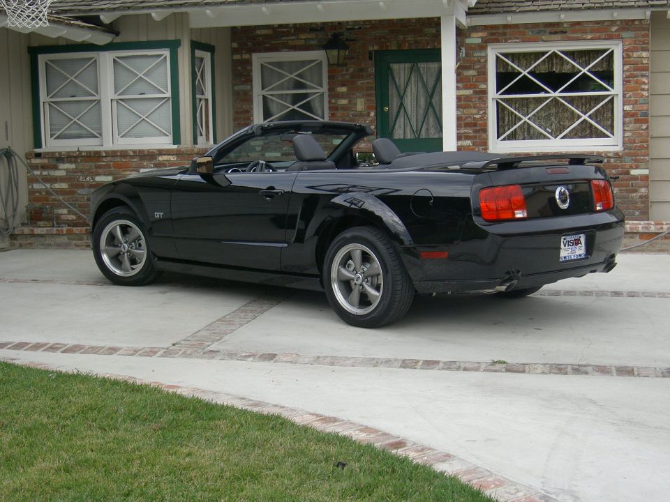 2005 Ford Mustang