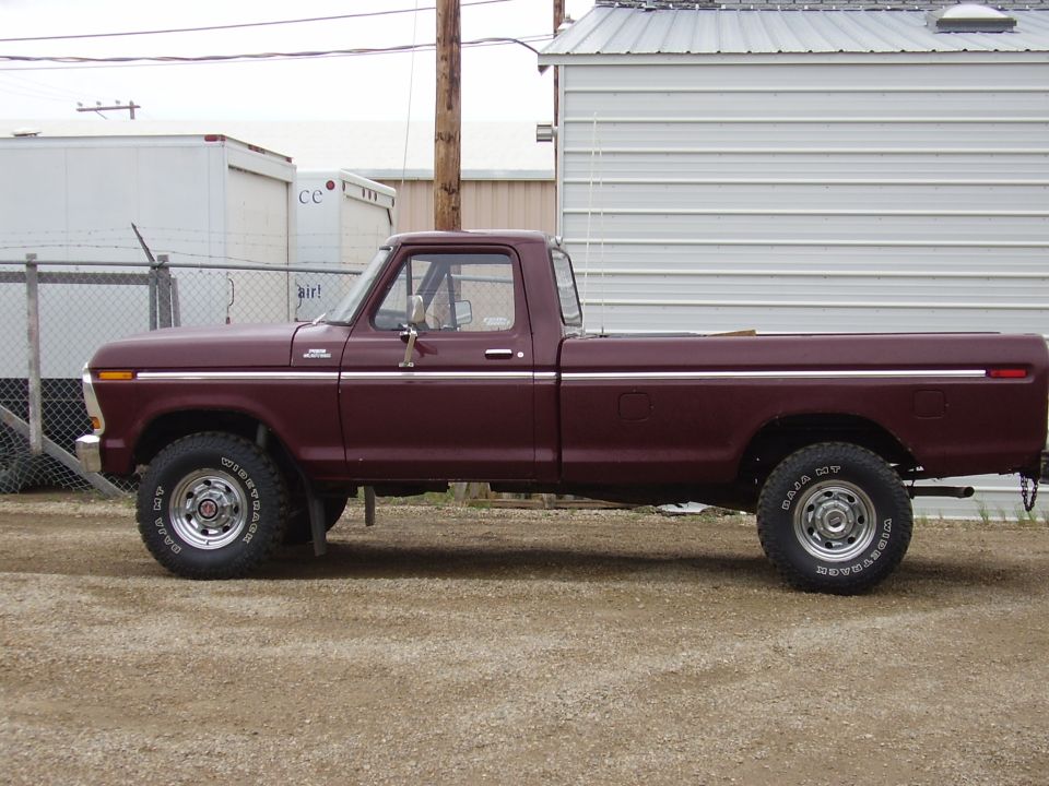 Maroon 1979 Ford F-250 side view