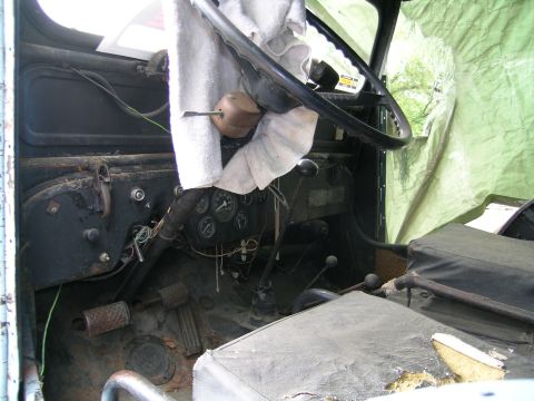 1950 Jeep CJ5 - Interior view of a 1950 Jeep CJ5, highlighting the dashboard and controls.