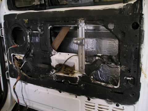 1993 Ford Bronco - tryed the paint on on the door...kinda a pain in the ass