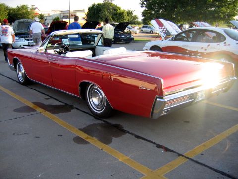 2000 Ford Crown Victoria - Lincoln Continental convertible. It won for best convertible.