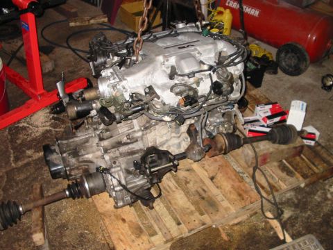 1995 Ford Probe - Motor and Gearbox Assembled