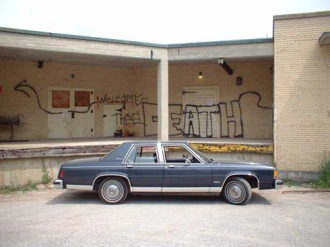 1984 Ford LTD Crown Victoria photo