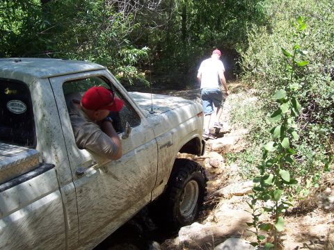 1981 Ford F-150 - Past the squeeze, getting ready to go up the fall