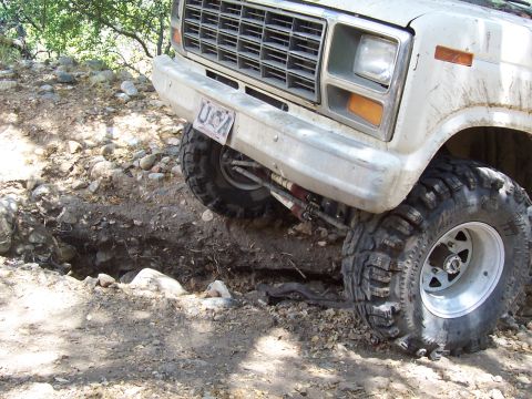 1981 Ford F-150 - Couldn't turn sharp enough. Didn't want to flop at this point, as most everyone was not coming this far.