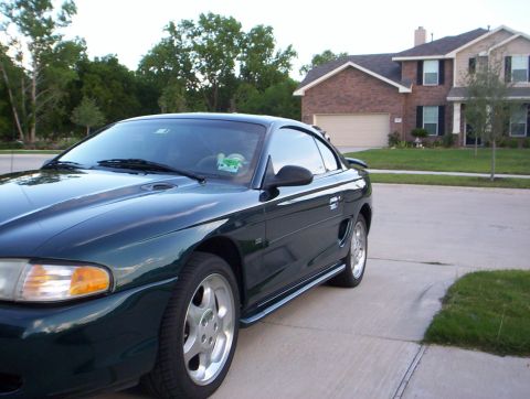 1994 Ford Mustang photo