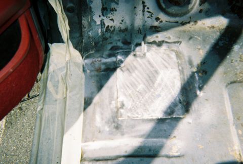 1990 Ford Bronco - Masking off...