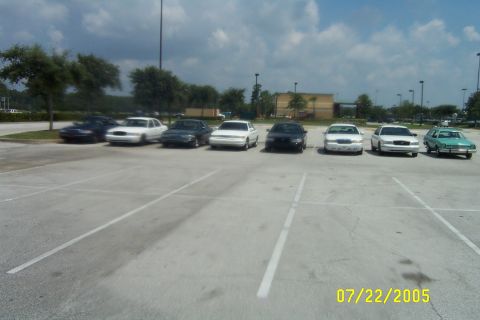 1998 Ford Crown Victoria - Line up front