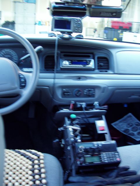 1998 Ford Crown Victoria photo