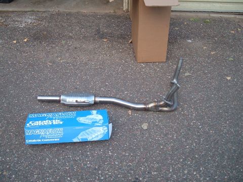 1994 Ford Bronco - replcaement y pipe and cat by magnaflow