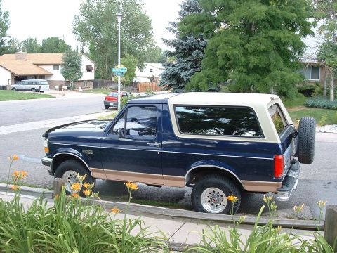 1994 Ford Bronco photo