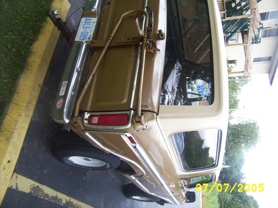 Tail light and tailgate passenger side