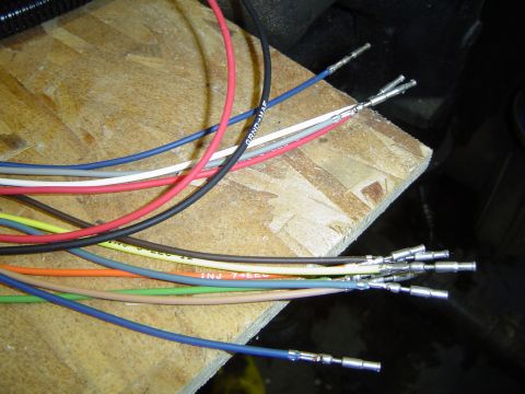 1989 Ford Bronco - Ends on wires in the Main harness