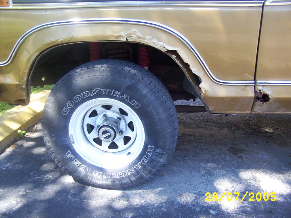 Shows header, and Quad shocks