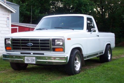 1994 Ford F-150 - Pic of the stance of the truck with the new tires on it.