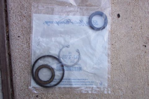 1992 Ford Bronco - Sector shaft seal kit. You will use all of the pieces.